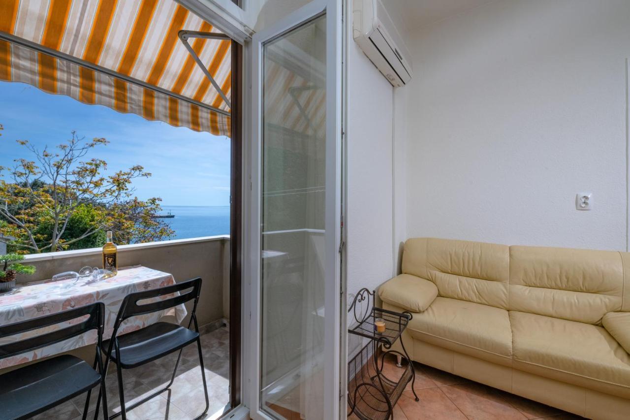 Apartment Dobric Koromacno Exterior photo