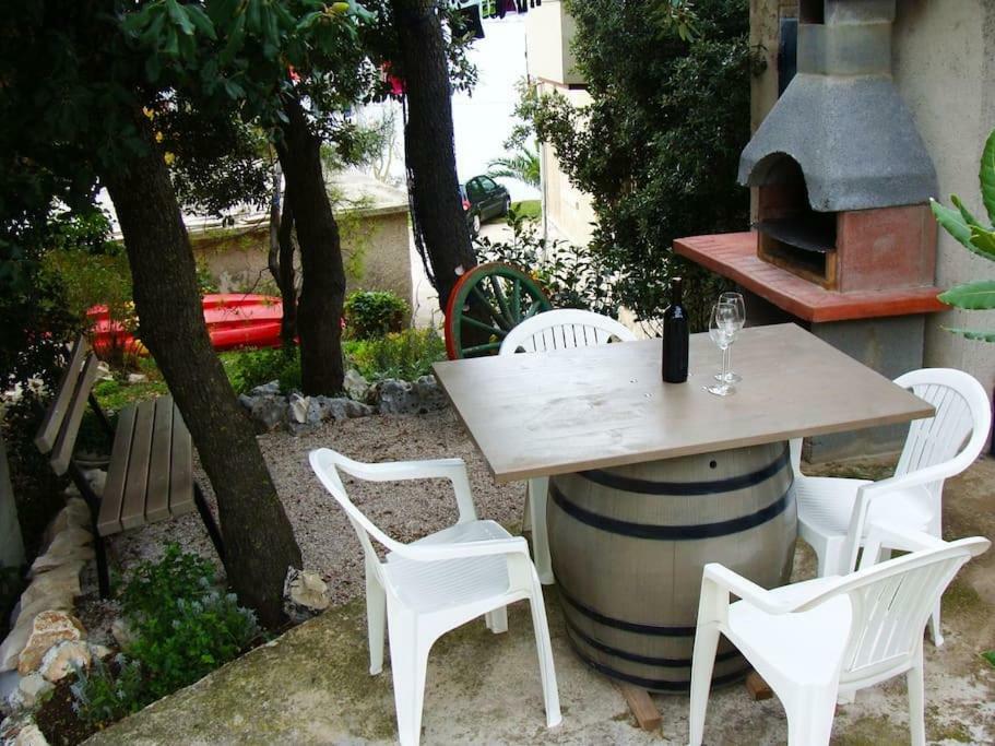 Apartment Dobric Koromacno Exterior photo